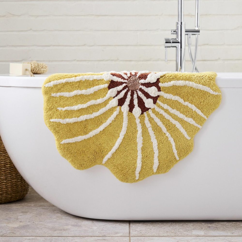 Bath Mats |  Poppy Floral Round Bath Mat Bath Linens Bath Mats